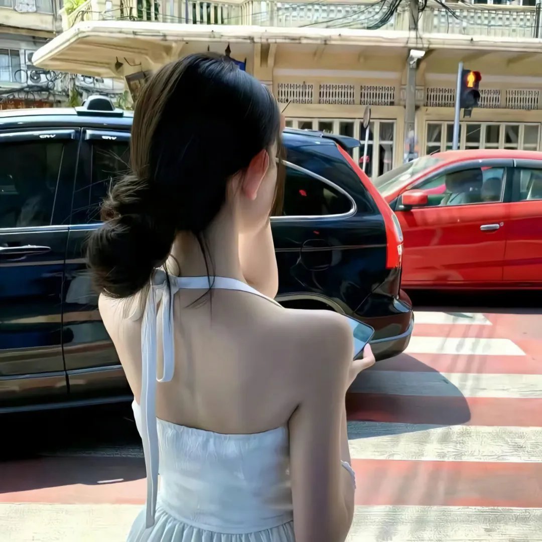 阳台上的坏女孩